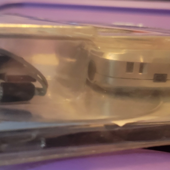 COPY - Vivitar V69379M 12.0MP Digital Camera - Silver - Picture 2 of 6